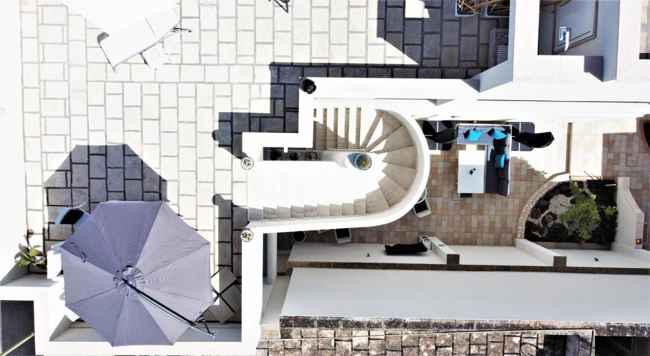 Kalinifta Rooms Apartment Torre Lapillo Exterior foto