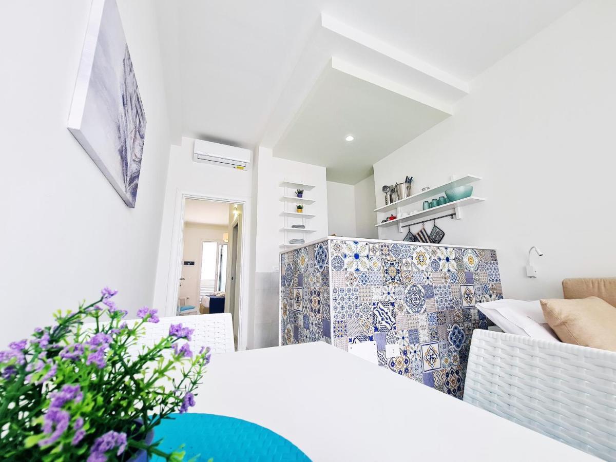 Kalinifta Rooms Apartment Torre Lapillo Exterior foto