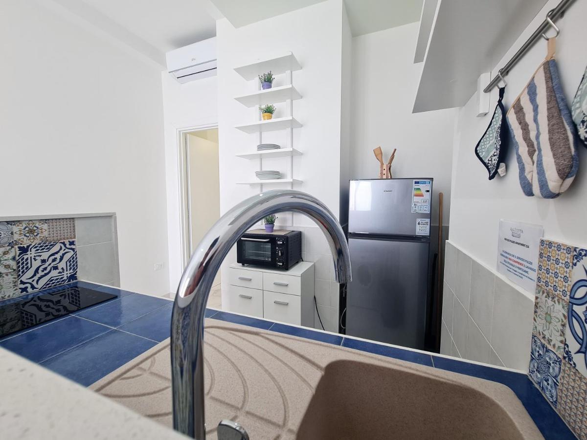 Kalinifta Rooms Apartment Torre Lapillo Exterior foto